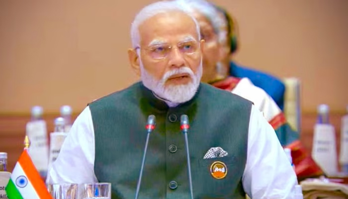 বিশ্বাসের সঙ্কট আমরা কাটিয়ে উঠতে পারব