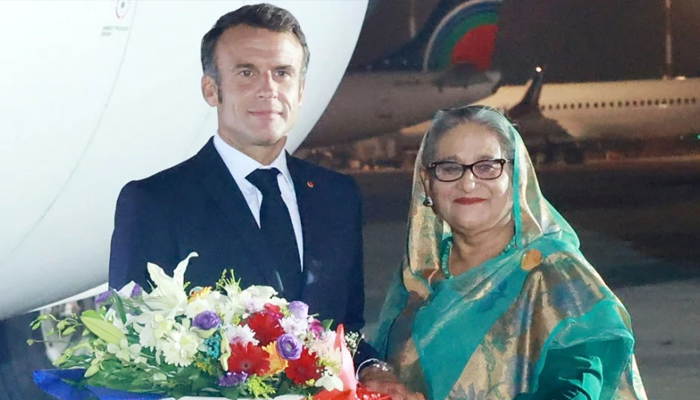 ঢাকায় ফ্রান্সের প্রেসিডেন্ট ইমানুয়েল ম্যাক্রোঁ