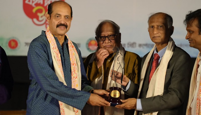 সাংস্কৃতিক কর্মকাণ্ডের মাধ্যমে সচেতনতা ছড়ানোর আহ্বান