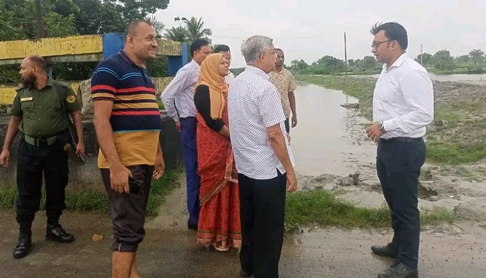 ডুমুরিয়ার হাজার হাজার মানুষ পানিবন্দি