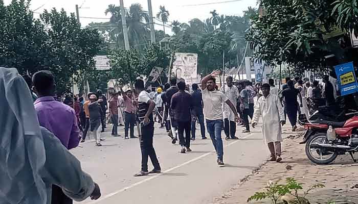 নির্বাচনী ওরিয়েন্টেশন ঘিরে আ.লীগের সংঘর্ষ, আহত অর্ধশতাধিক