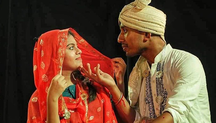যুদ্ধশিশুর গল্প বলল ‘নননপুরের মেলায় একজন কমলাসুন্দরী ও একটি বাঘ আসে’