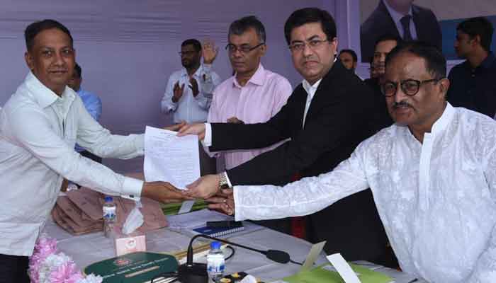 নির্ধারিত সময়েই দোকান বরাদ্দ দেয়া হচ্ছে