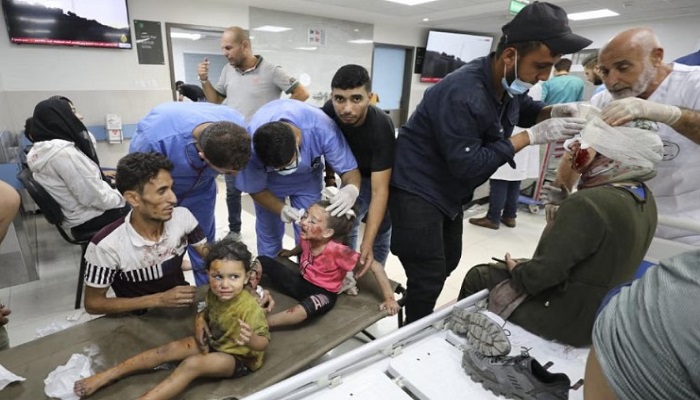 হাসপাতাল খালি করার নির্দেশে ভীত গাজার চিকিৎসকরা