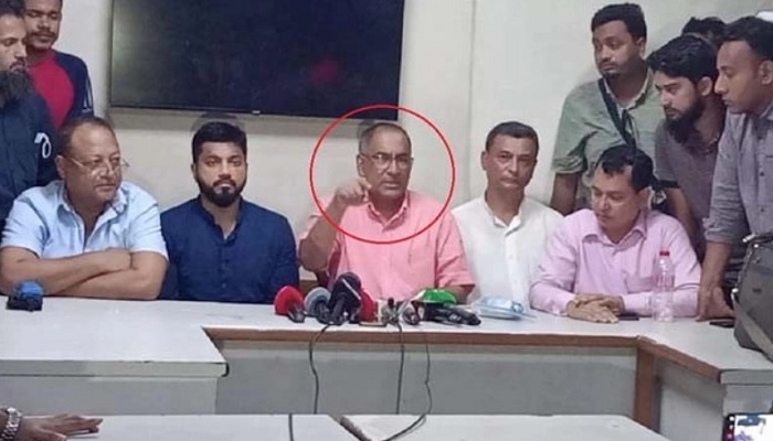 বাইডেনের কথিত উপদেষ্টা প্রতারণার মামলায় গ্রেপ্তার