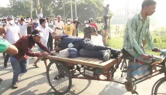 নারায়ণগঞ্জে ত্রিমুখী সংঘর্ষ, তিন পুলিশসহ আহত ২০
