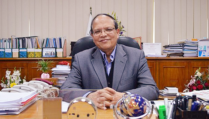 মূল্যস্ফিতি নিয়ন্ত্রণে মুদ্রানীতি আরও সংকোচনের পক্ষে ড. আতিউর রহমান