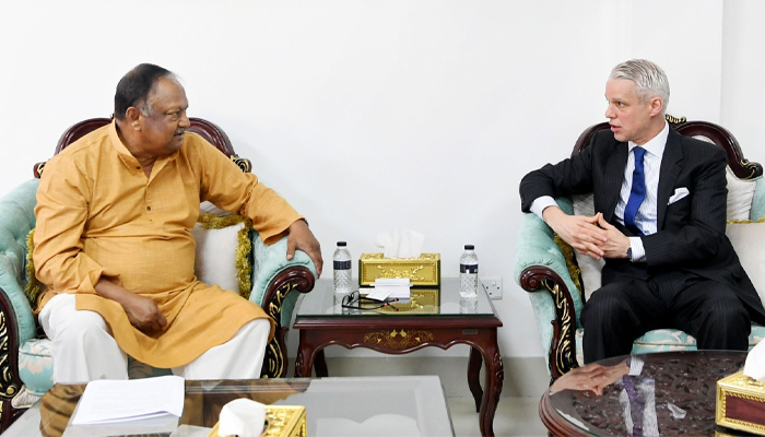 বাণিজ্যমন্ত্রীর সঙ্গে তিন দেশের রাষ্ট্রদূতের সৌজন্য সাক্ষাৎ
