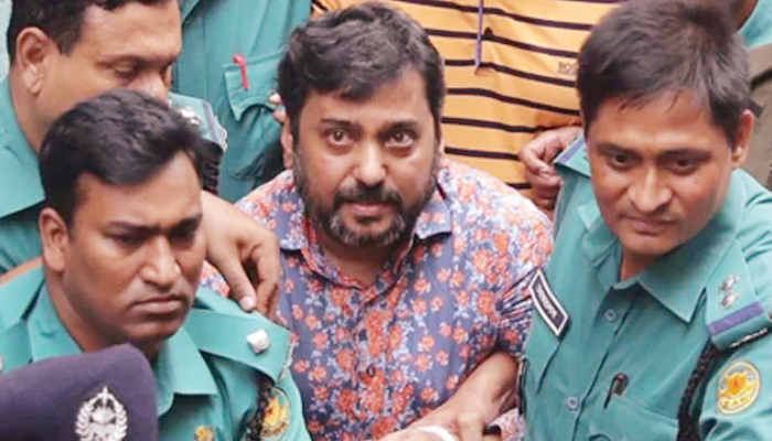 সম্রাটের বিরুদ্ধে চার্জশুনানি পেছাল সাড়ে চার মাস
