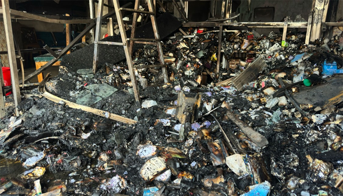 বাউফলে ডায়াগনস্টিক সেন্টারে আগুন, ২০ লাখ টাকার ক্ষতি