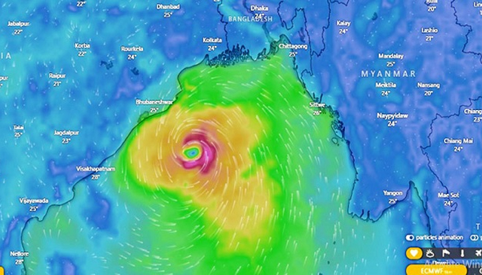 রাত ৮টার মধ্যে আশ্রয়কেন্দ্রে আসার নির্দেশ