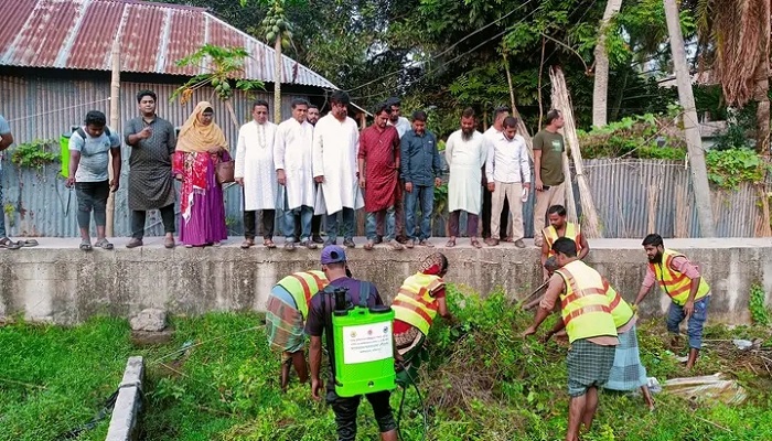 আলফাডাঙ্গা পৌরসভায় ডেঙ্গু প্রতিরোধে নানা কর্ম পরিকল্পনার উদ্বোধন