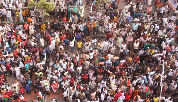 সমাবেশ দুপুরে, সকালেই লোকারণ্য নয়াপল্টন (ভিডিও)