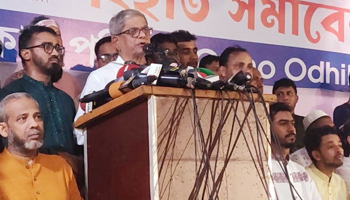 সবাইকে জেলে পাঠাচ্ছেন খেলবেন কার সঙ্গে?