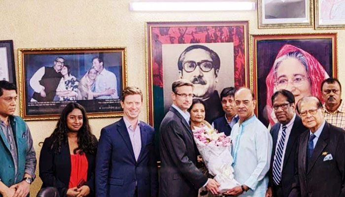 আ.লীগ সভাপতির কার্যালয়ে মার্কিন প্রতিনিধিদল