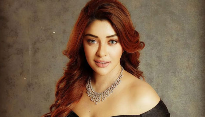‘পরিচালকরা মেয়েদের শরীরকে বেশি ব্যবহার করে’