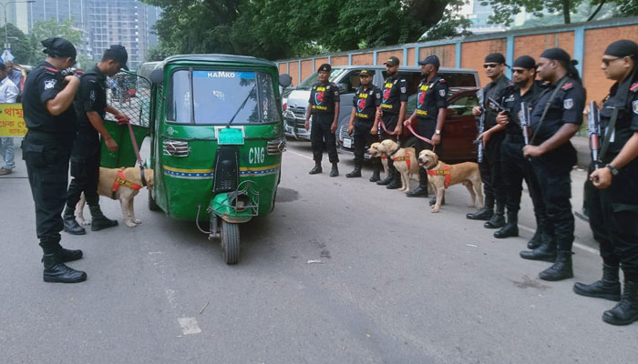 দুর্গাপূজার নিরাপত্তায় ১০০ বিশেষ চেকপোস্ট র্যাবের