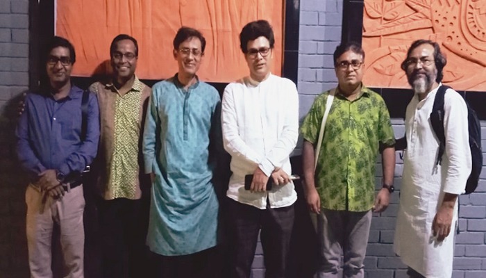 কোরিয়া এবং বাংলাদেশের সাহিত্য নিয়ে তুলনামূলক আলোচনা