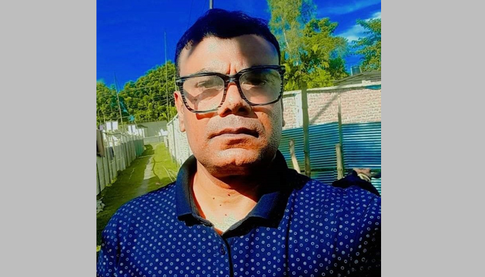 নীলফামারীতে আপন চাচার প্রতারণায় নি:স্ব ভাতিজা