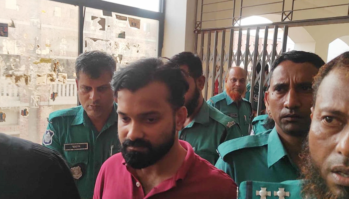 ইশরাক হোসেনের ভাই ইশফাক রিমান্ড শেষে কারাগারে