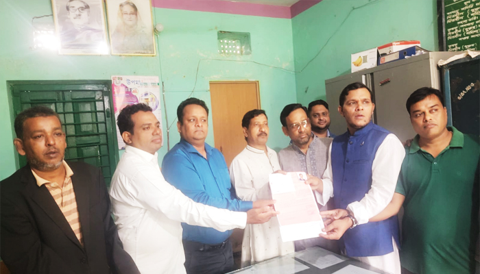 সোনাগাজী বিআরডিবির চেয়ারম্যান পদে একক মনোনয়ন জমা
