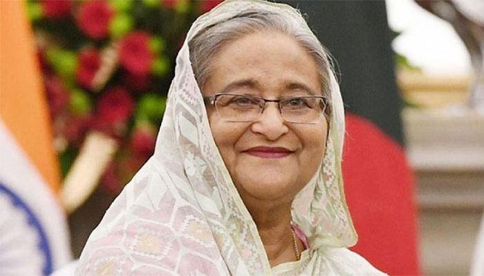শেখ হাসিনার পক্ষে মনোনয়ন ফরম জমা দিচ্ছেন নেতারা