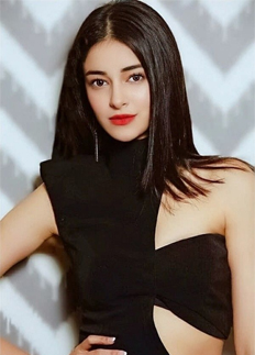 আদিত্যের সঙ্গে প্রেমের গুঞ্জন, সুখবর দিলেন অনন্যা পাণ্ডে