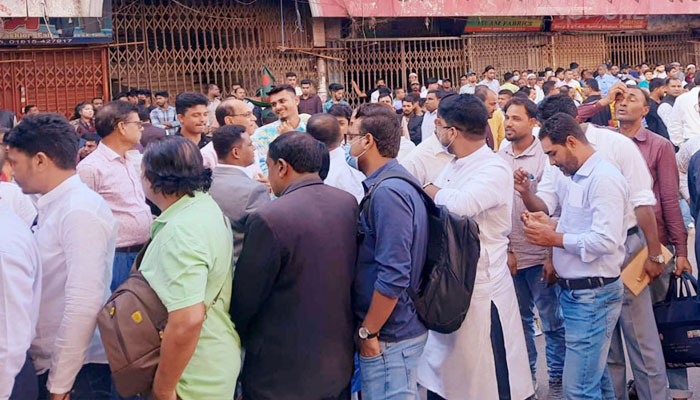 তৃতীয় দিনে চলছে আ.লীগের মনোনয়ন ফরম বিক্রি (ভিডিও)