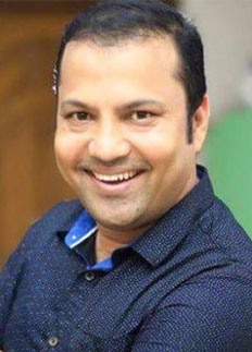 আ.লীগের মনোনয়ন ফরম কিনলেন অভিনেতা সিদ্দিক
