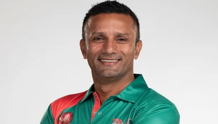 নাসুমকে মেরেছেন হাথুরুসিংহ, যা বললেন পাইলট