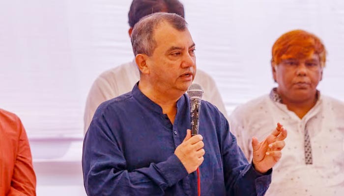 সাবের হোসেন চৌধুরীর প্রচারণায় মানুষের উচ্ছ্বাস