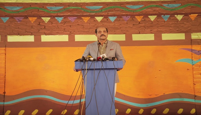 দৃষ্টিনন্দন স্ট্রিট আর্টে পোস্টার লাগালে কঠোর ব্যবস্থা