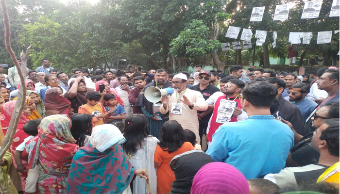 সিংগাইরে সেই হুমকিদাতা আ.লীগ নেতার এলাকায় গণসংযোগ টুলুর