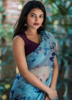 কার প্রেমে মজলেন অভিনেত্রী তুষি?