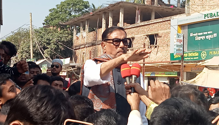 ভোটকেন্দ্রে ভোটারদের উপস্থিতি খুবই গুরুত্বপূর্ণ