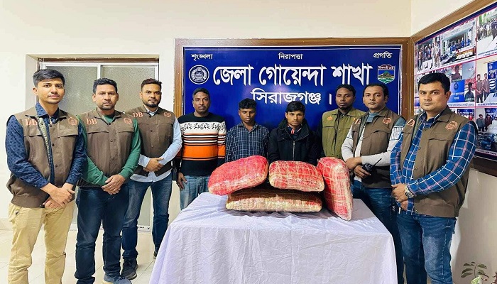রায়গঞ্জে ২৫ কেজি গাঁজাসহ আটক ৩