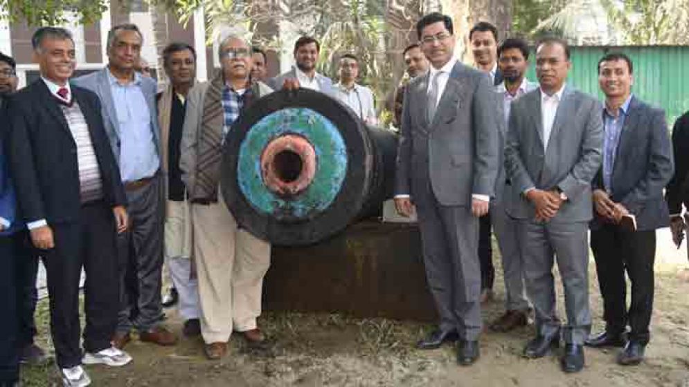 বকশি বাজার জামে মসজিদ দ্রুতই মুসল্লিদের জন্য উন্মুক্ত করা হবে 