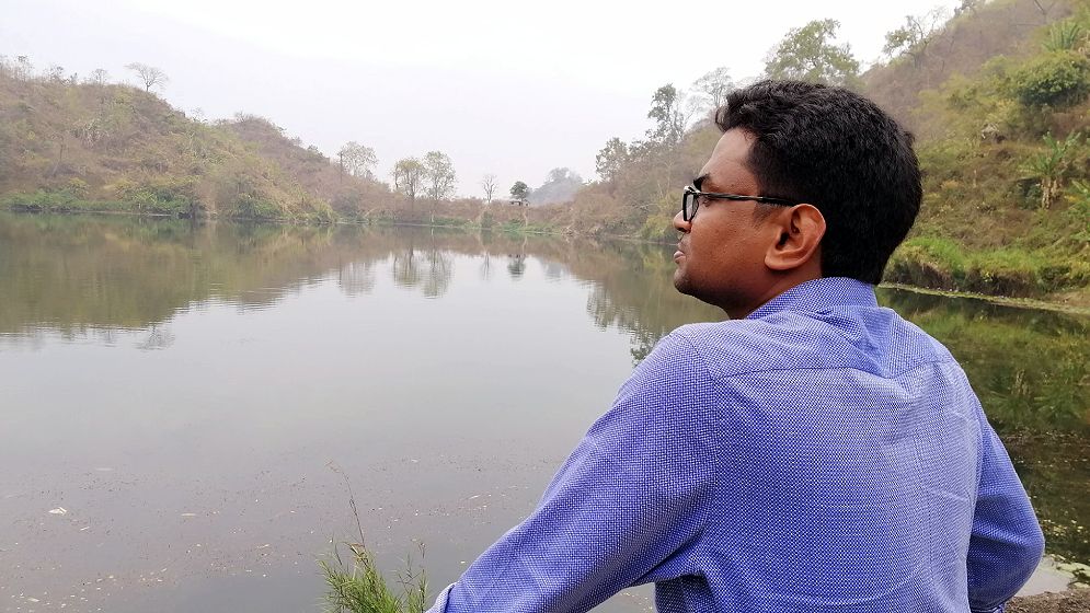 অপূর্ণ পূর্ণতা