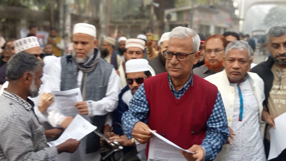 গণতান্ত্রিক আন্দোলন বৃথা যাইনি, যাবে না: ফারুক