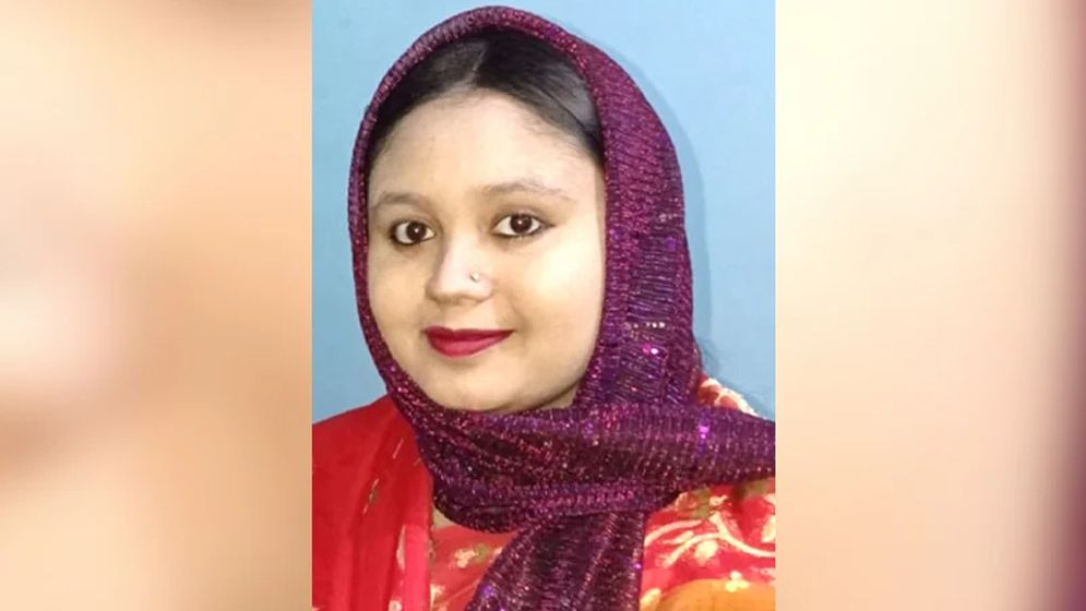 ঈশ্বরদীতে ভুল চিকিৎসায় প্রসূতির মৃত্যুতে বিক্ষোভ, হাসপাতাল বন্ধ ঘোষণা