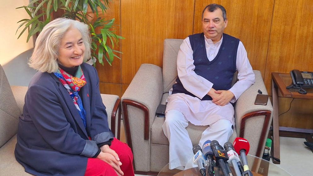 সাবের হোসেন চৌধুরীর সঙ্গে ফ্রান্সের রাষ্ট্রদূতের বৈঠক