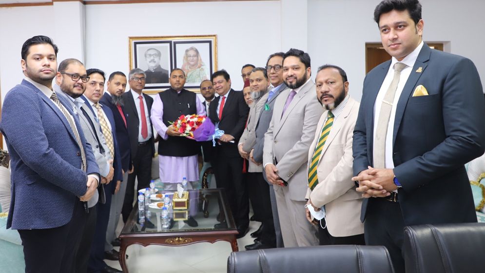বাজার স্থিতিশীল রাখতে ব্যবসায়ীদের সহযোগিতা চাইলেন বাণিজ্য প্রতিমন্ত্রী