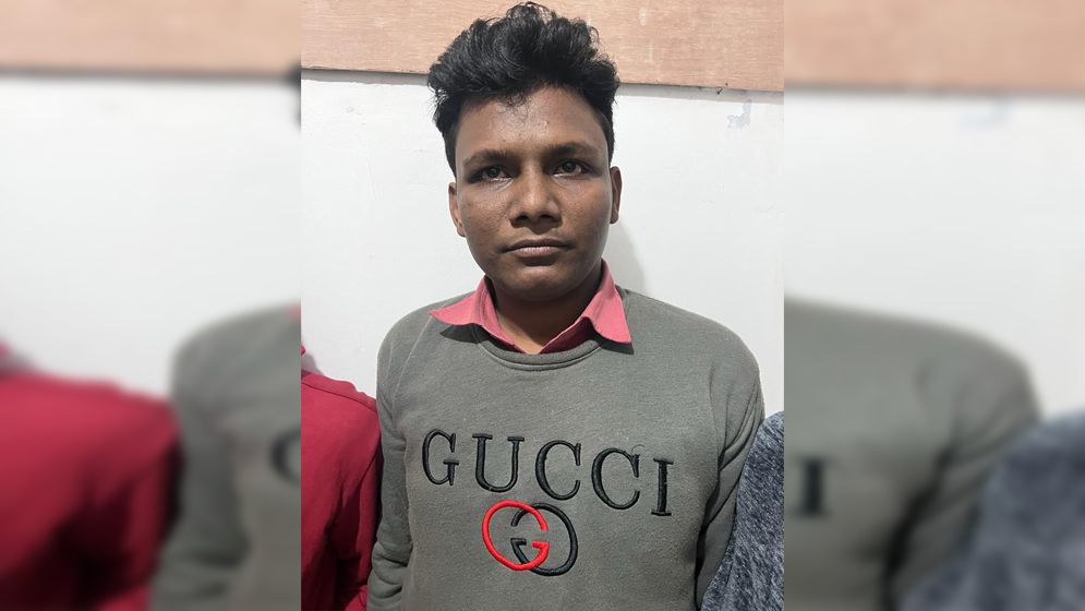 ৩০ বছর বয়সেই ৩১ মামলার আসামী
