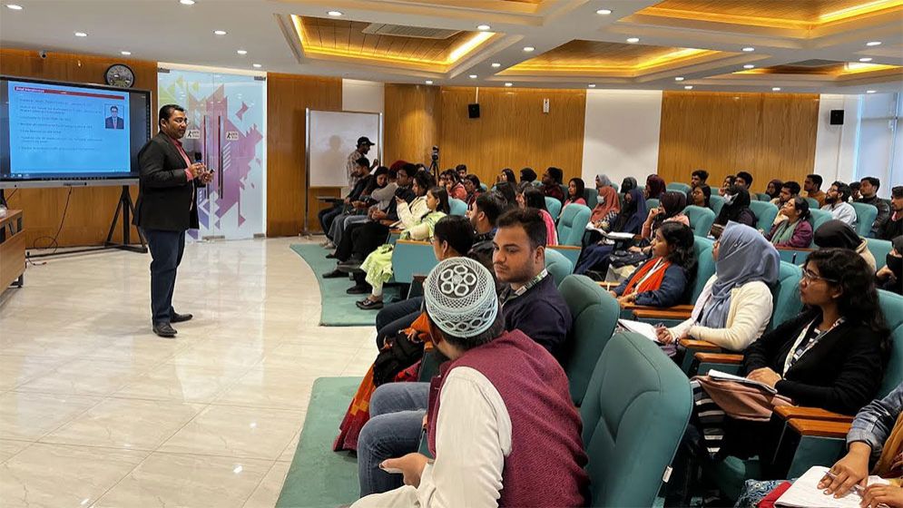 নিরাপদ খাদ্য প্যাকেজিং নিয়ে ড্যাফোডিল ইন্টারন্যাশনাল ইউনিভার্সিটিতে কর্মশালা
