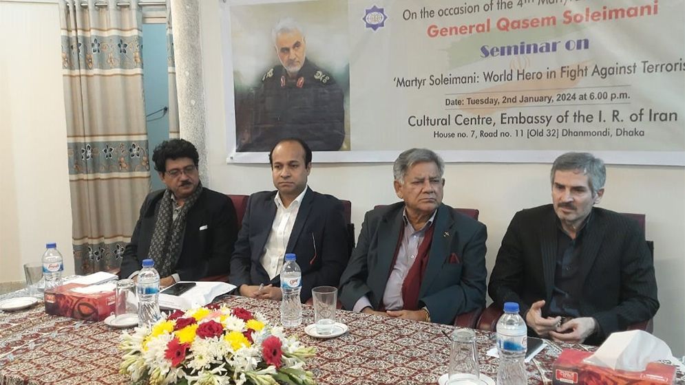 ‘জীবন্ত শহীদ’ লে. জেনারেল কাসেম সোলায়মানিকে স্মরণ
