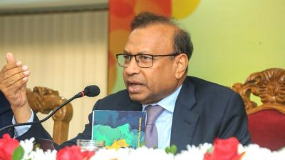 গ্রামের বিভিন্ন সমস্যা দূরকরণে নতুন ধারণা খুঁজে বের করতে হবে