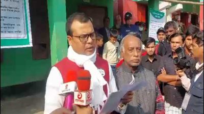 গফরগাঁওয়ে ২ স্বতন্ত্র প্রার্থীর ভোট বর্জন, প্রিজাইডিং অফিসারসহ গ্রেপ্তার ২