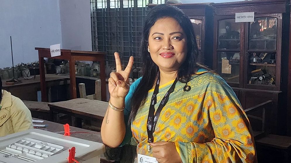 শোবিজ তারকাদের ভোট