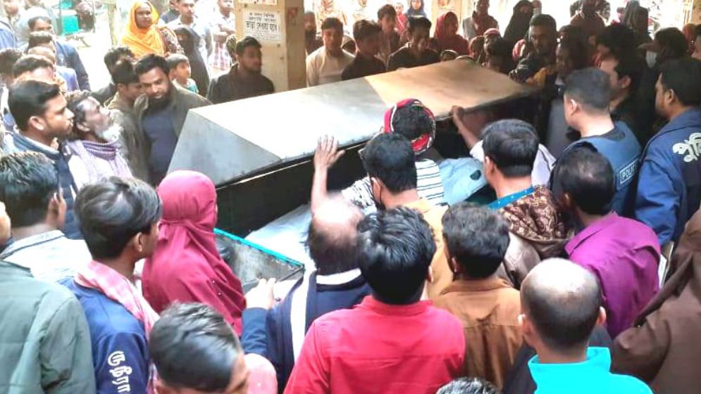 নেত্রকোনায় দুই গ্রুপের সংঘর্ষে আওয়ামী লীগ কর্মী নিহত