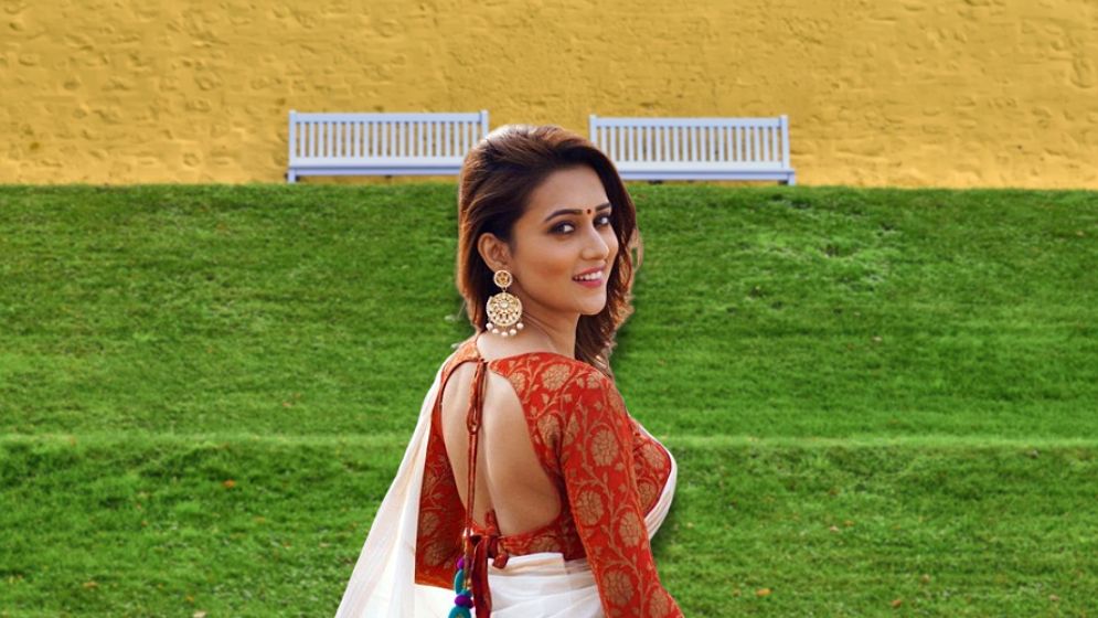 সংসদ ছেড়ে মিমির অভিমানী বার্তা